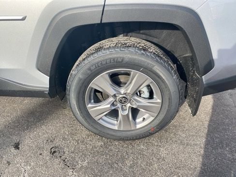 New 2025 Toyota RAV4 XLE image 21