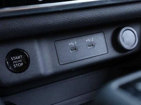 Certified 2025 Nissan Rogue SV w/ SV Premium Package FWD image 16
