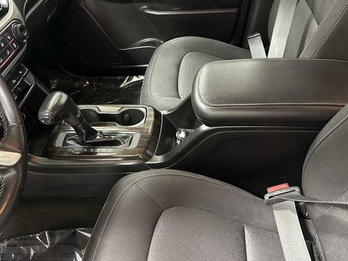 Used 2016 GMC Canyon SLE w/ SLE Convenience Package image 22