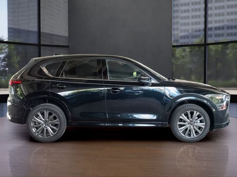 New 2025 MAZDA CX-5 Signature image 10