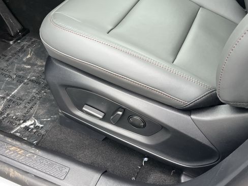 New 2026 Ford Explorer Active AWD/4WD image 16