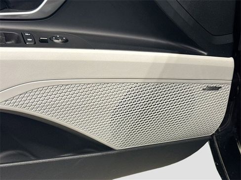 Used 2023 Hyundai Elantra Limited image 19