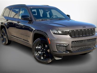 New 2025 Jeep Grand Cherokee L Limited w/ Black Appearance Package