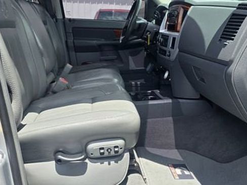 Used 2006 Dodge Ram 3500 Truck Laramie w/ Protection Group AWD/4WD image 16