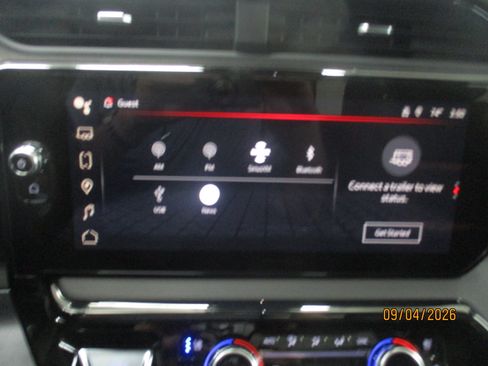 New 2026 GMC Sierra 2500 AT4 w/ AT4 Premium Plus Package AWD/4WD image 27