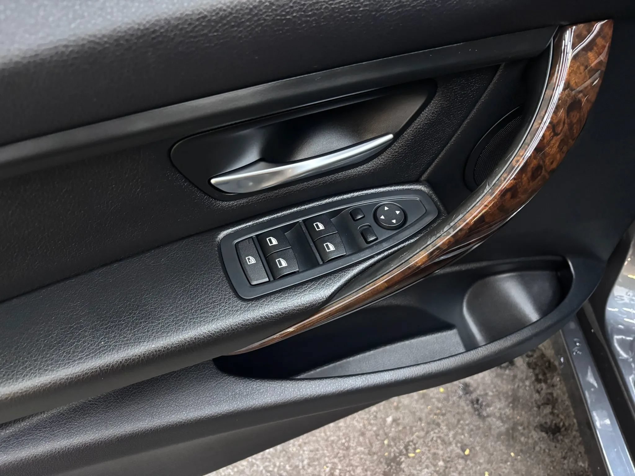 Used 2015 BMW 328d xDrive Wagon AWD/4WD image 20