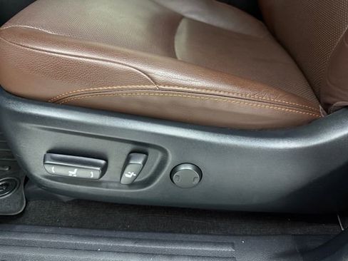 Used 2021 Toyota 4Runner Limited image 27