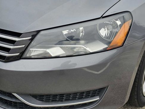 Used 2013 Volkswagen Passat 2.5 SE image 6