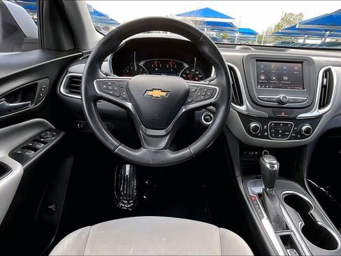 Used 2020 Chevrolet Equinox LT image 5