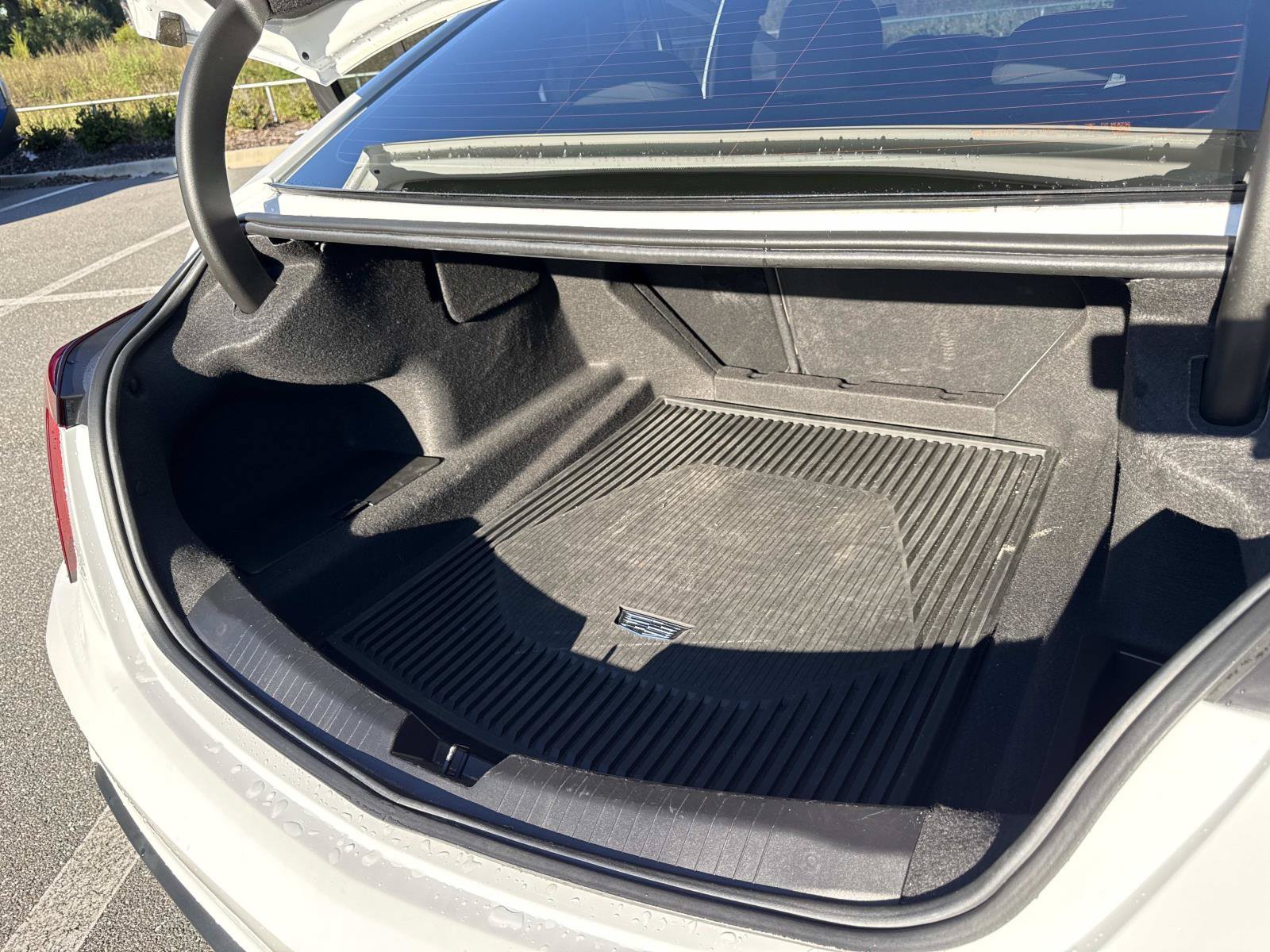 Used 2023 Cadillac CT5 Luxury RWD image 32