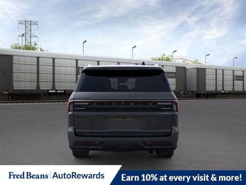 New 2026 Lincoln Navigator L Reserve AWD/4WD image 5