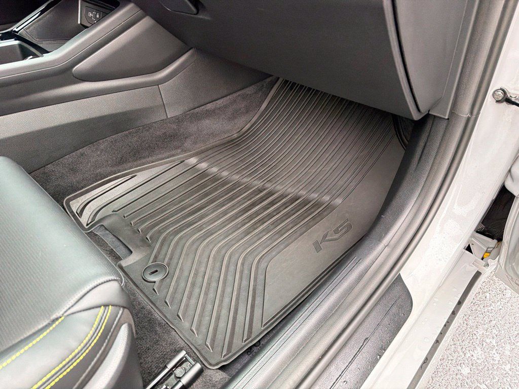 Used 2025 Kia K5 GT w/ GT1 Package FWD image 33
