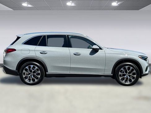 Used 2026 Mercedes-Benz GLC 350e 4MATIC image 8