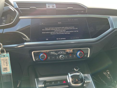 Certified 2022 Audi Q3 2.0T Premium Plus w/ Premium Plus Package image 29