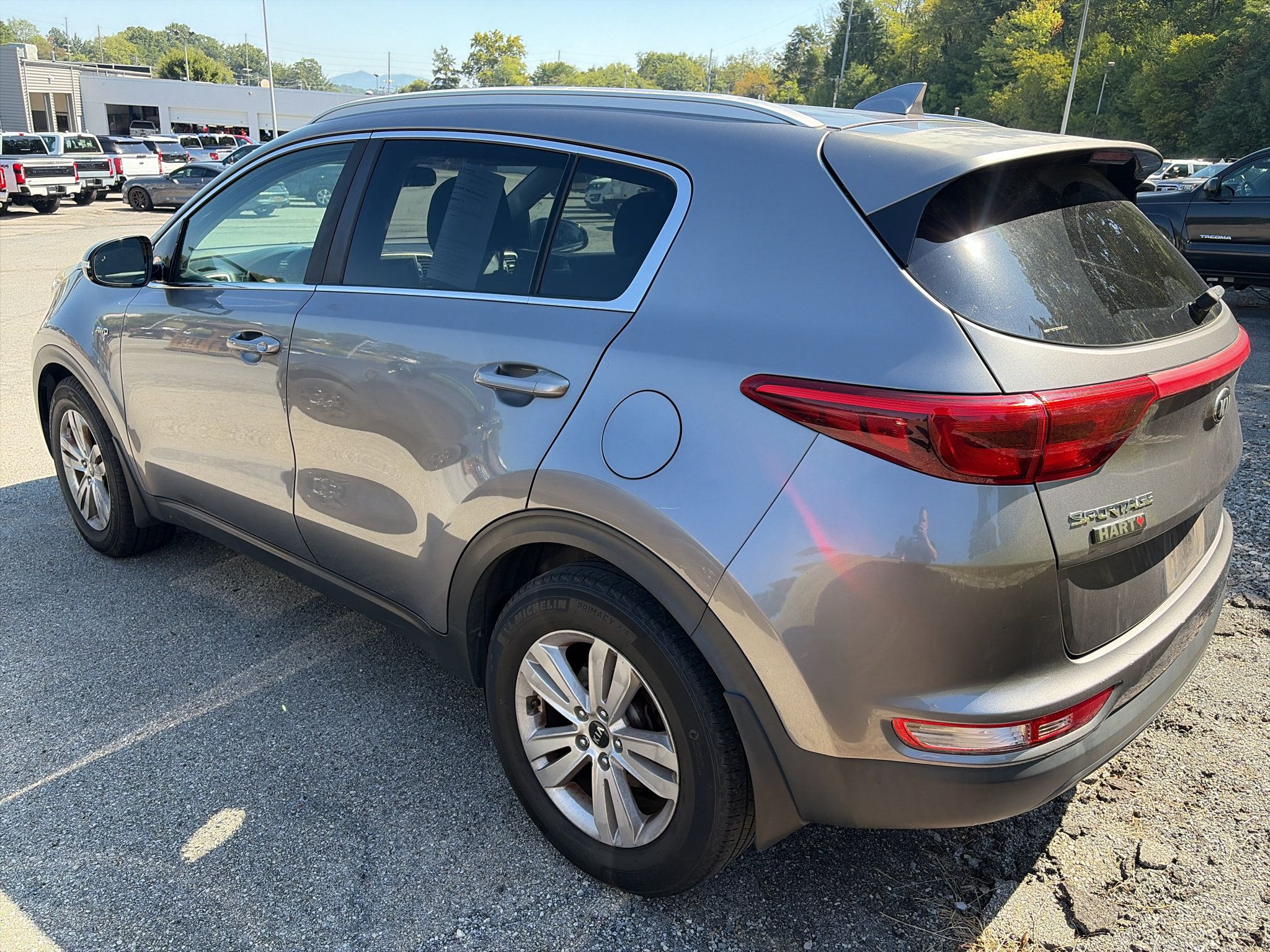 Used 2018 Kia Sportage LX w/ LX Technology Package AWD/4WD image 3