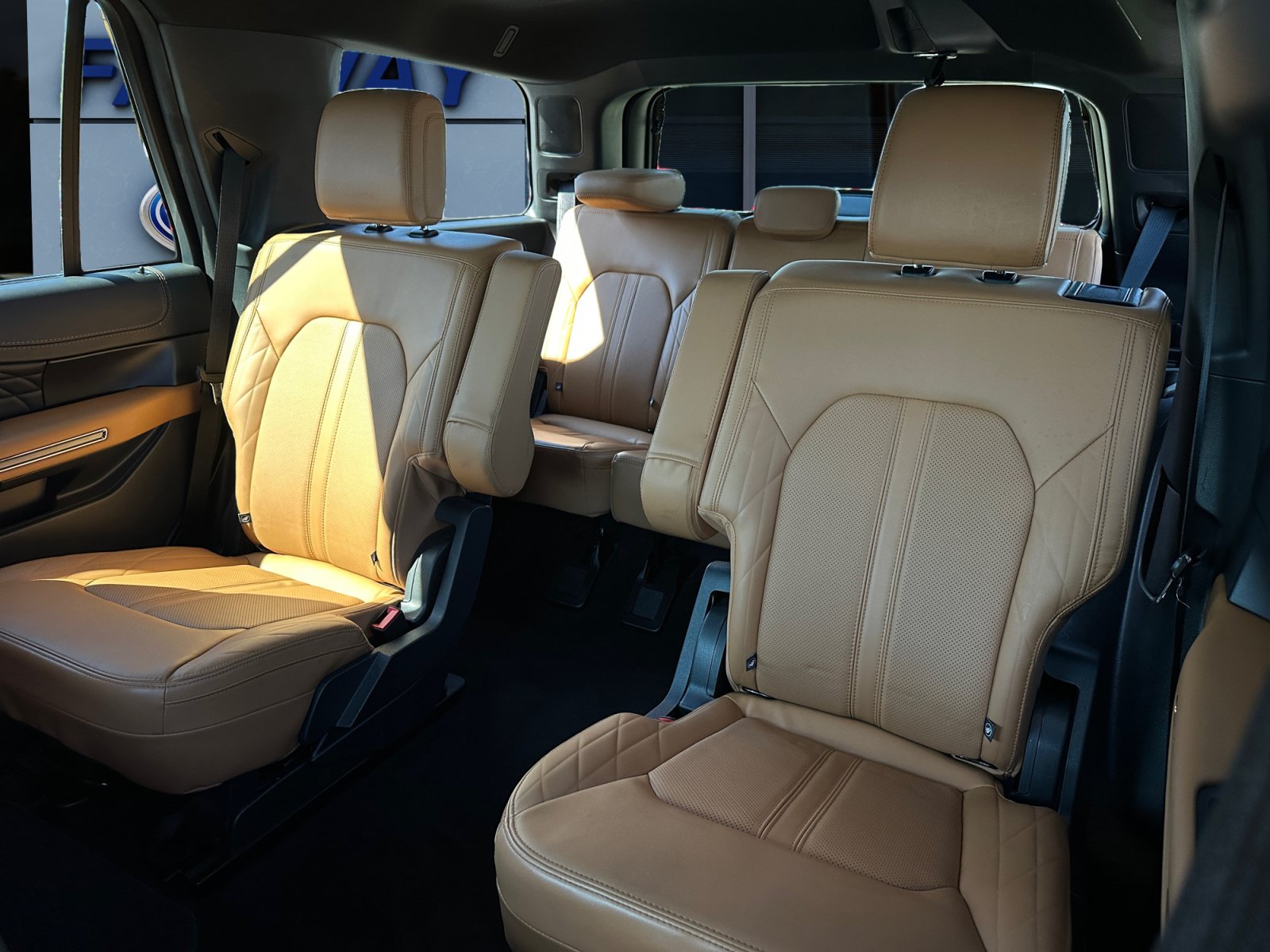 Used 2023 Ford Expedition Platinum RWD image 12
