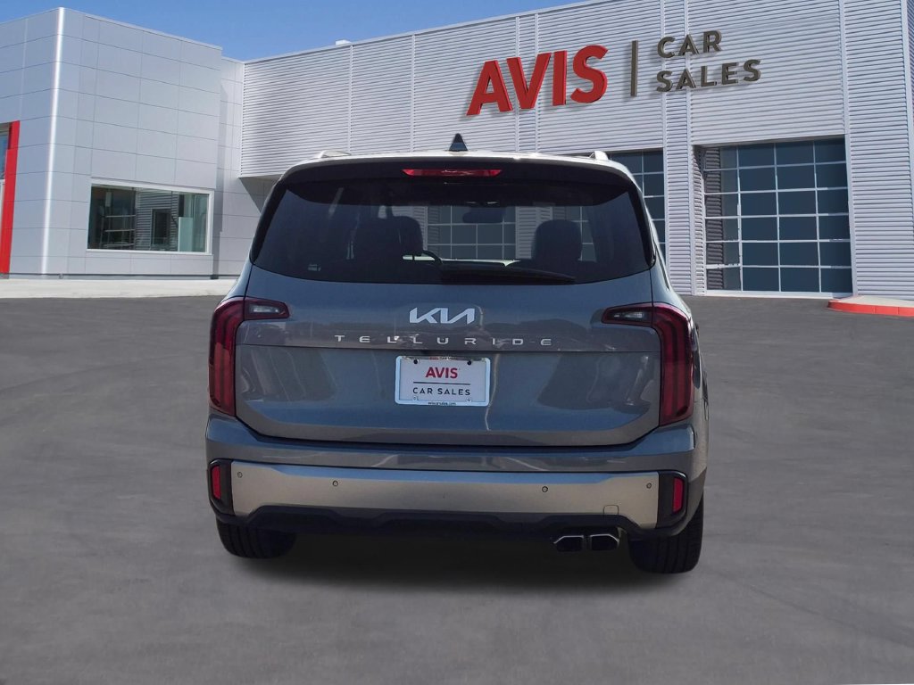 Used 2025 Kia Telluride S FWD image 7