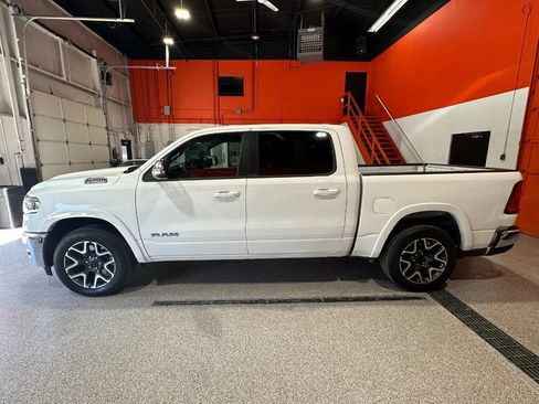 Used 2026 RAM 1500 Laramie AWD/4WD image 4