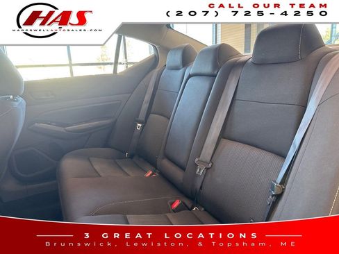 Used 2023 Nissan Altima 2.5 SV image 10