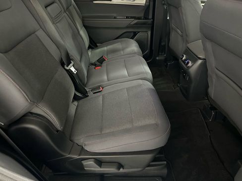 Used 2025 Ford Explorer Active image 51