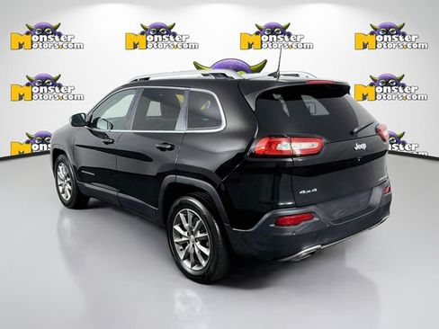 Used 2018 Jeep Cherokee Limited AWD/4WD image 7