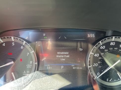 Used 2021 Toyota Highlander XLE image 13