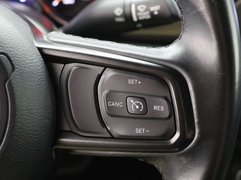 Used 2021 Jeep Wrangler Unlimited Sport image 19