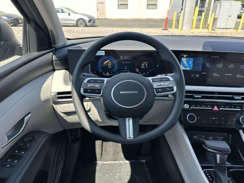 New 2026 Hyundai Tucson SEL Plus AWD/4WD image 9