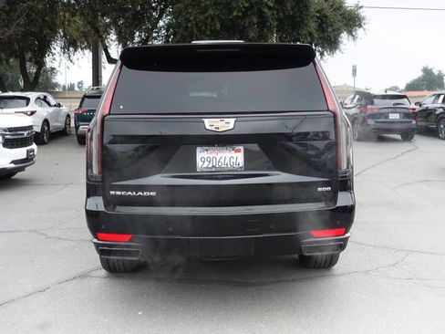 Used 2023 Cadillac Escalade ESV Sport image 9