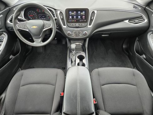 Used 2024 Chevrolet Malibu LT FWD image 18