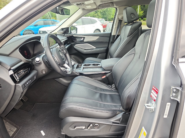 Certified 2026 Acura MDX w/ Technology Package AWD/4WD image 13