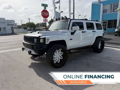 Used 2006 HUMMER H3 AWD/4WD image 2