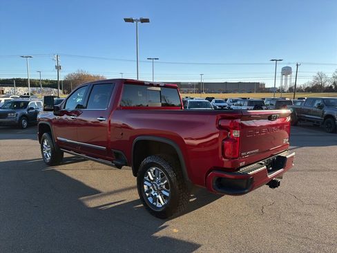 Used 2024 Chevrolet Silverado 2500 High Country w/ High Country Premium Package image 6