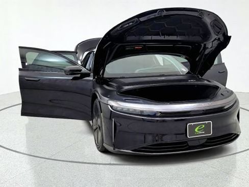 Used 2025 Lucid Air Touring AWD/4WD image 12