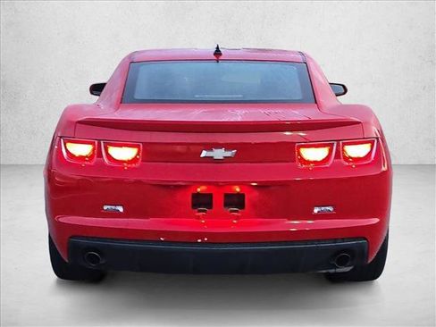 Used 2013 Chevrolet Camaro LS RWD image 6