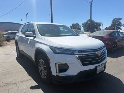 Used 2023 Chevrolet Traverse LT