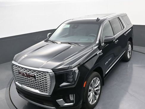 Used 2024 GMC Yukon Denali w/ Denali Reserve Package AWD/4WD image 34