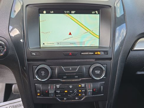Certified 2018 Ford Explorer XLT w/ Equipment Group 202A image 44