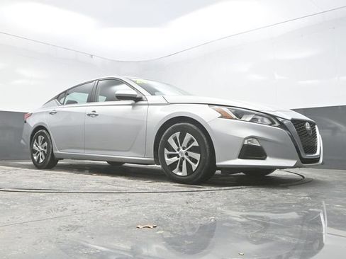 Used 2021 Nissan Altima 2.5 S image 27