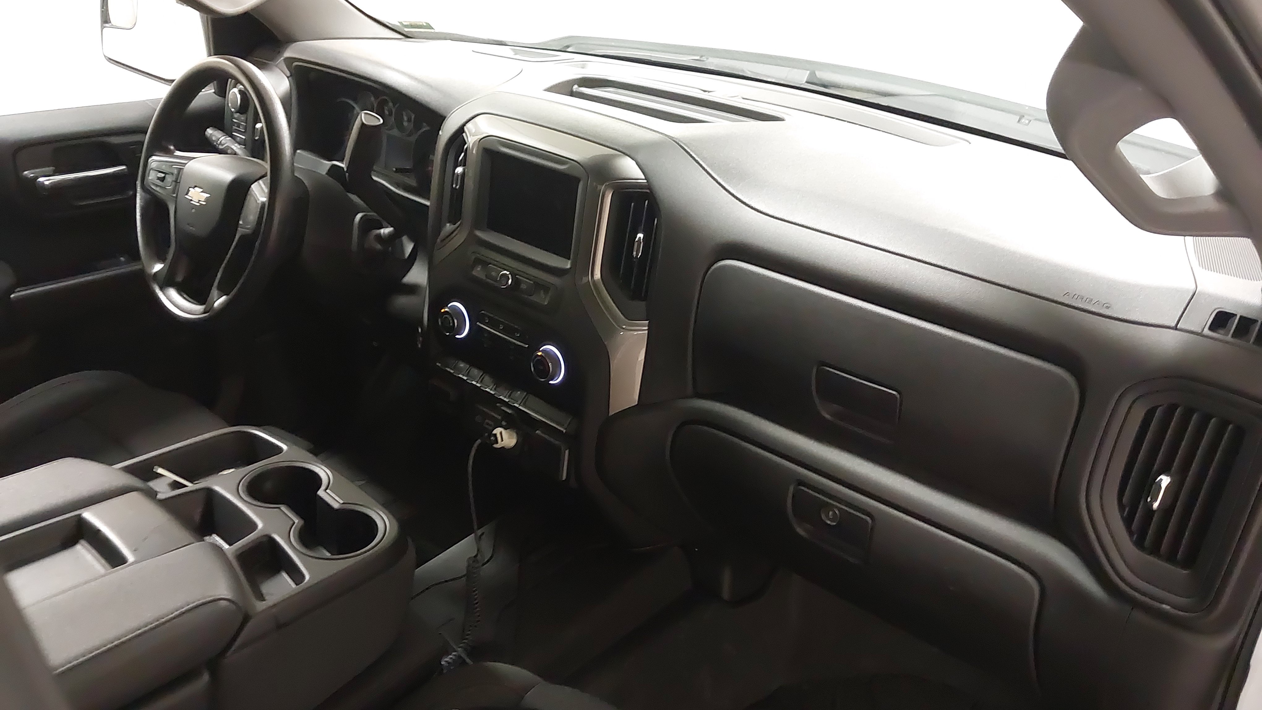 Used 2024 Chevrolet Silverado 1500 Custom AWD/4WD image 29