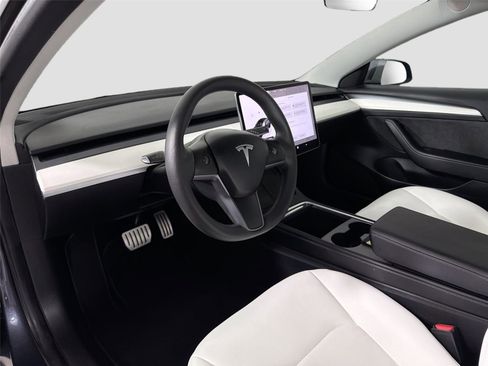 Used 2023 Tesla Model 3 Performance AWD/4WD image 9