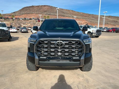 Used 2022 Toyota Tundra Platinum image 9