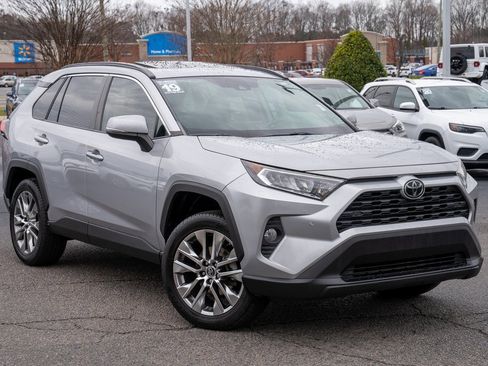 Used 2019 Toyota RAV4 XLE Premium image 1