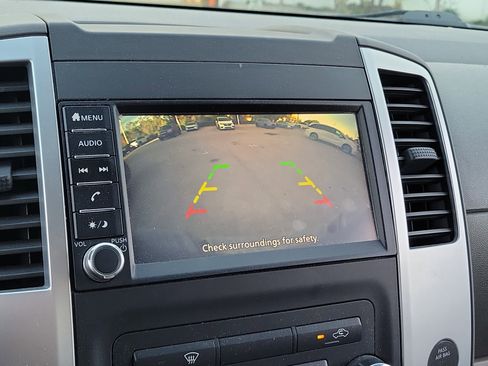 Used 2019 Nissan Frontier SV image 26