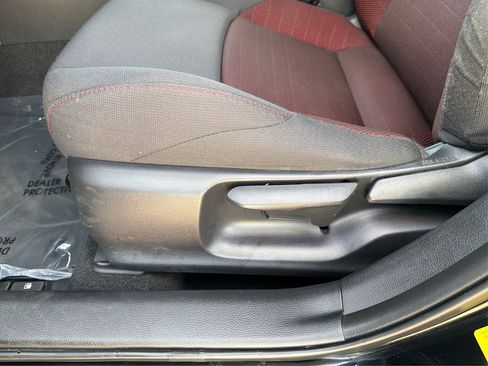 Used 2024 Toyota Corolla SE image 19