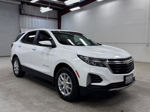 Used 2024 Chevrolet Equinox LT w/ Driver Convenience Package image 22