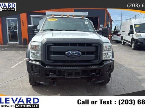 Used 2015 Ford F550 4x4 Regular Cab Super Duty image 2