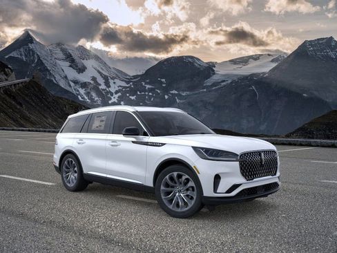 New 2026 Lincoln Aviator AWD image 7