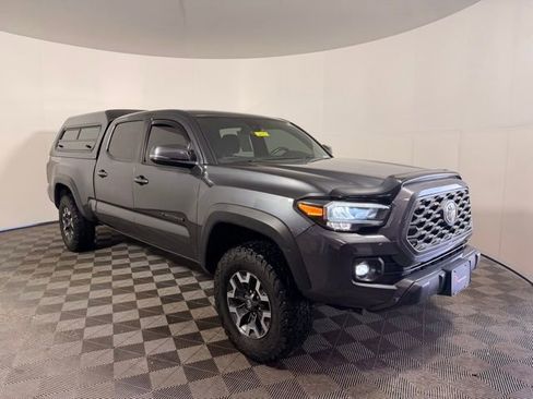 Used 2022 Toyota Tacoma TRD Off-Road AWD/4WD image 1