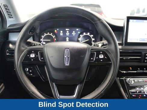Used 2022 Lincoln Corsair AWD w/ Equipment Group 101A image 6
